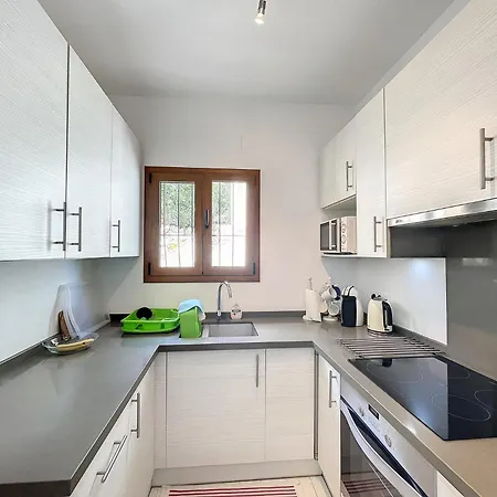 Villa Maravista - Luxury With Private Pool And Sea View