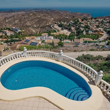Villa Maravista - Luxury With Private Pool And Sea View *